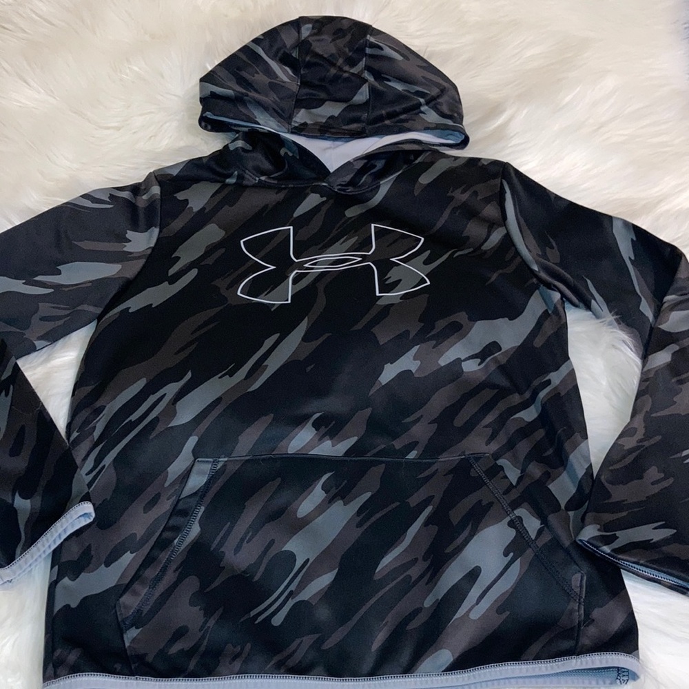 ⚡️4 items for $20⚡️ Under Armour Hoodie